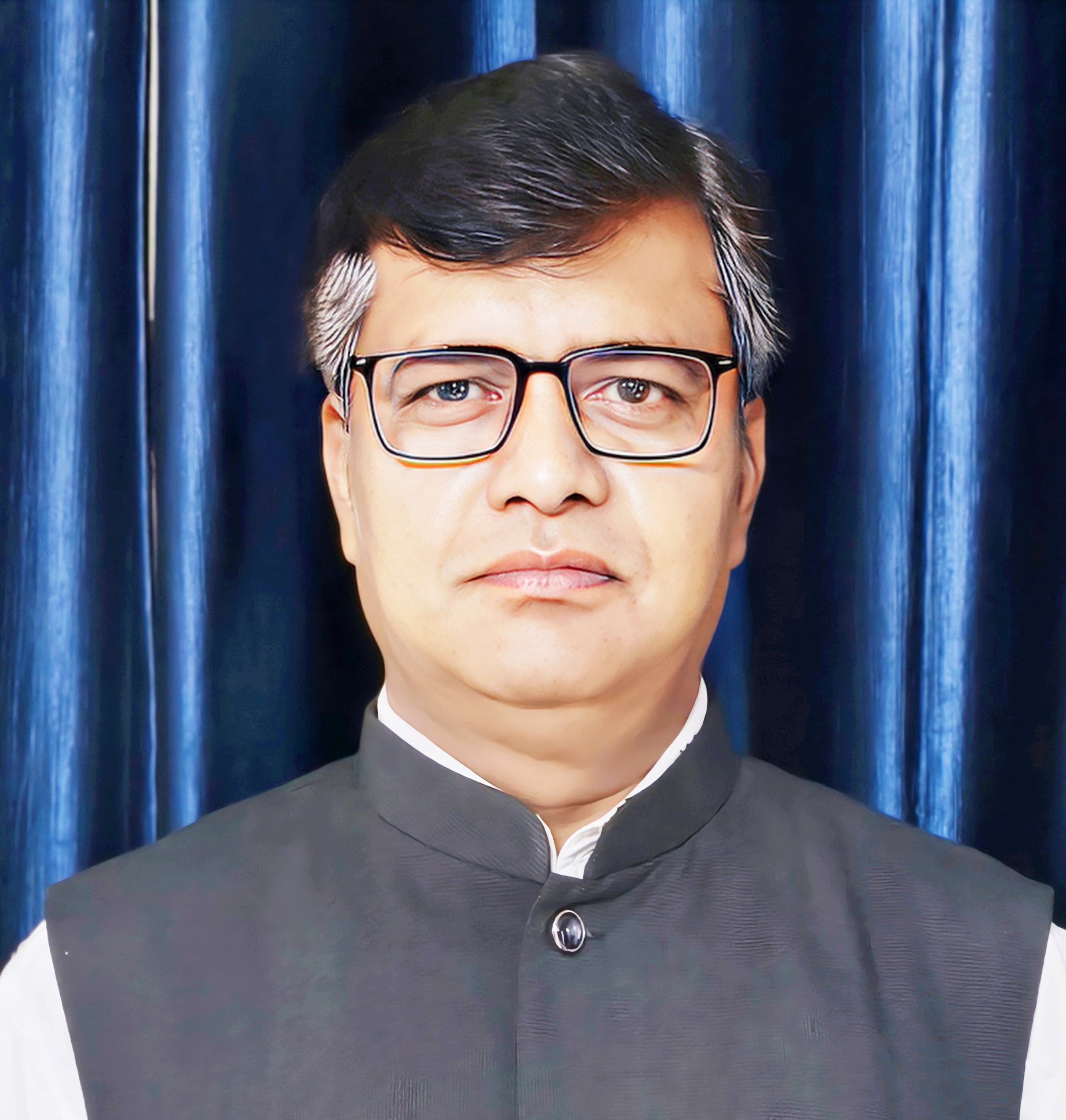 Dr. Ravindra Pantavane